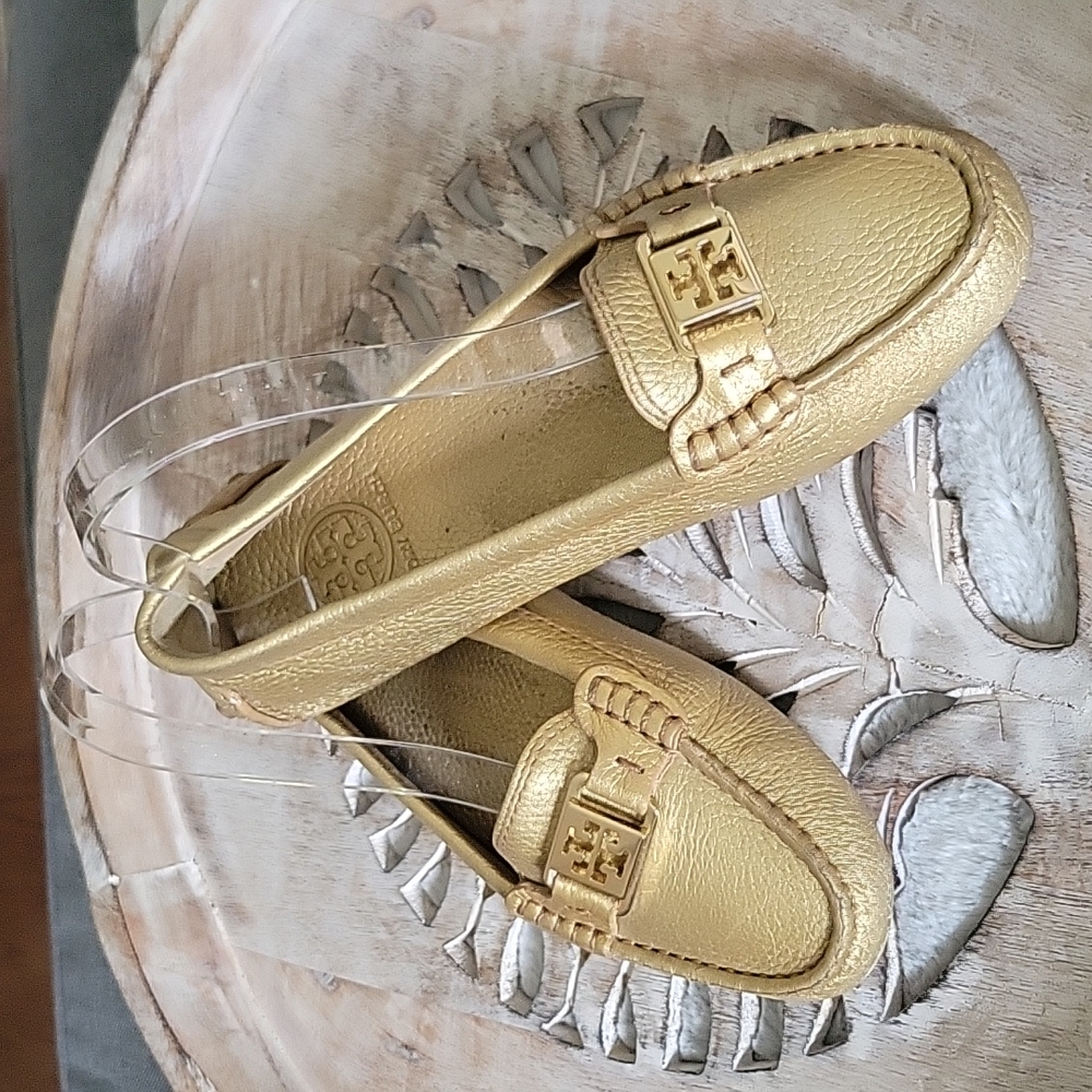 Tory Burch Gold Kendrick drivers ✨️